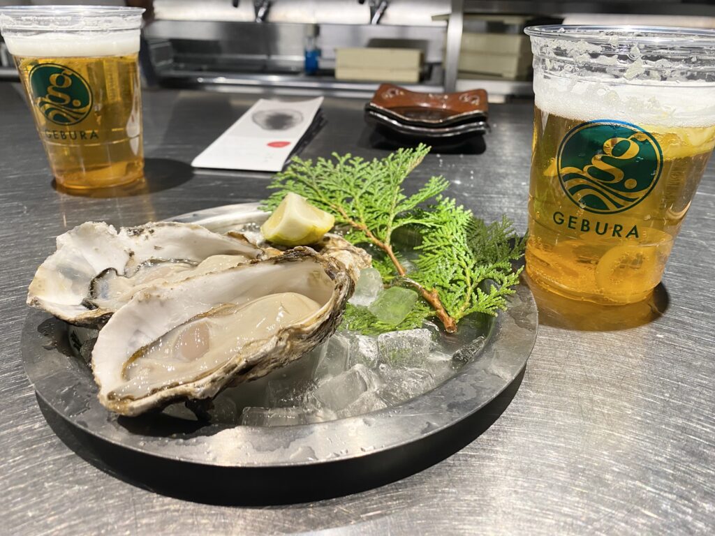 【実食レポ】『牡蠣屋』広島・宮島でいろんな牡蠣とビールを堪能！